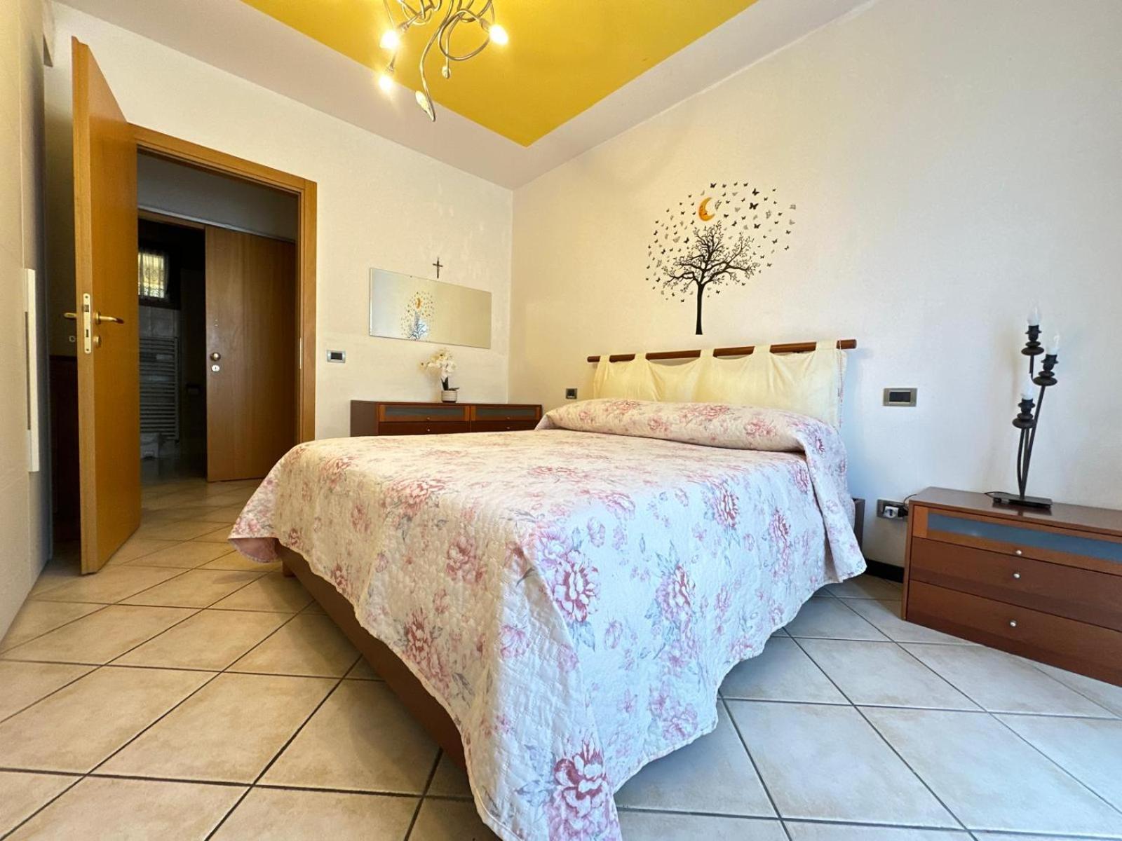 דסנזאנו דל גארדה Holiday-Home-Desenzano מראה חיצוני תמונה